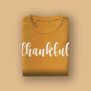 Polo estampado con tipografía blanca